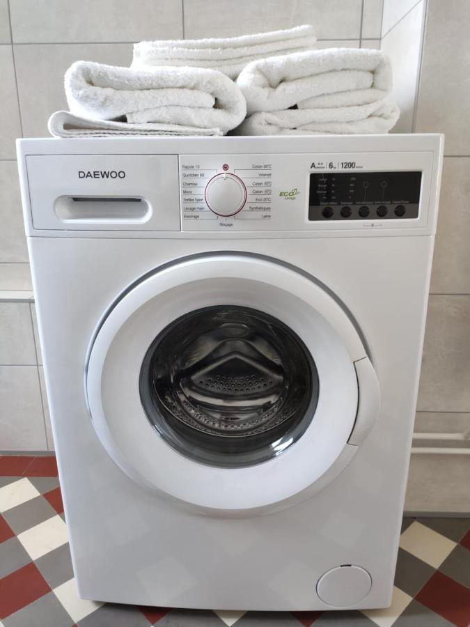 Appartement 1-6 pers situé entre les ponts Saumur Exterior foto